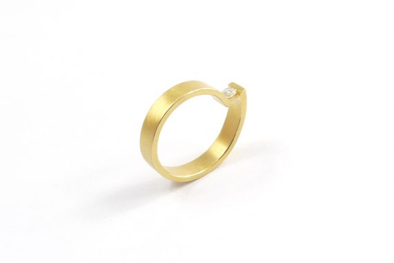 Ring_Looping_Diamond.0.12ct_YG.750°°°_2